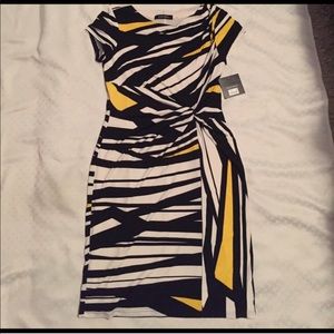 Ellen Tracy Wrap Twist Graphic Dress